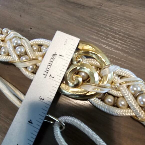 Vintage 80s Belt Women Size 1X White Gold Tone Braided Woven Glam Rock Beaded - Picture 12 of 13